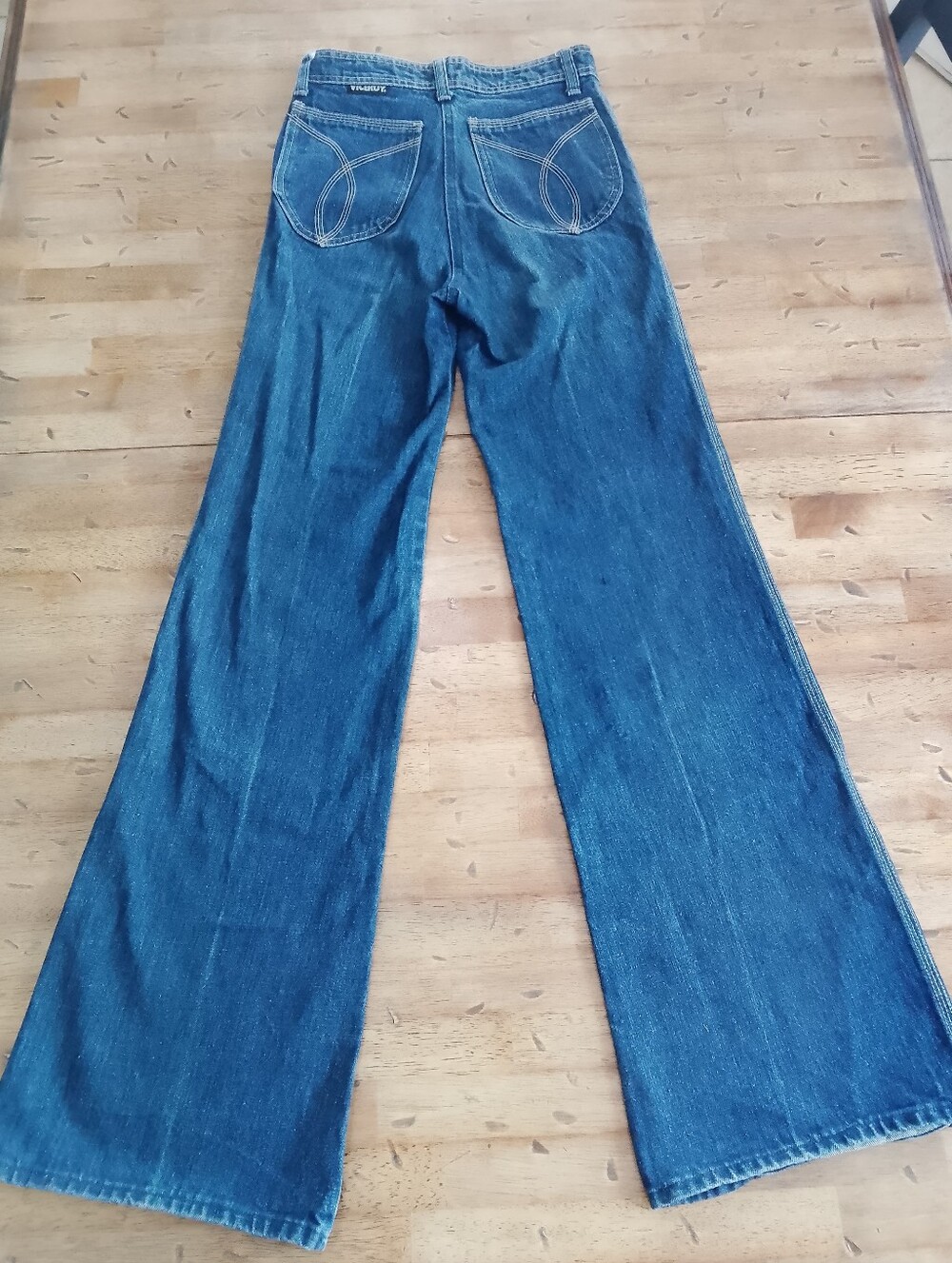 Vntg. Viceroy 70s High Waisted Tall Western Denim Flare Woman Jeans